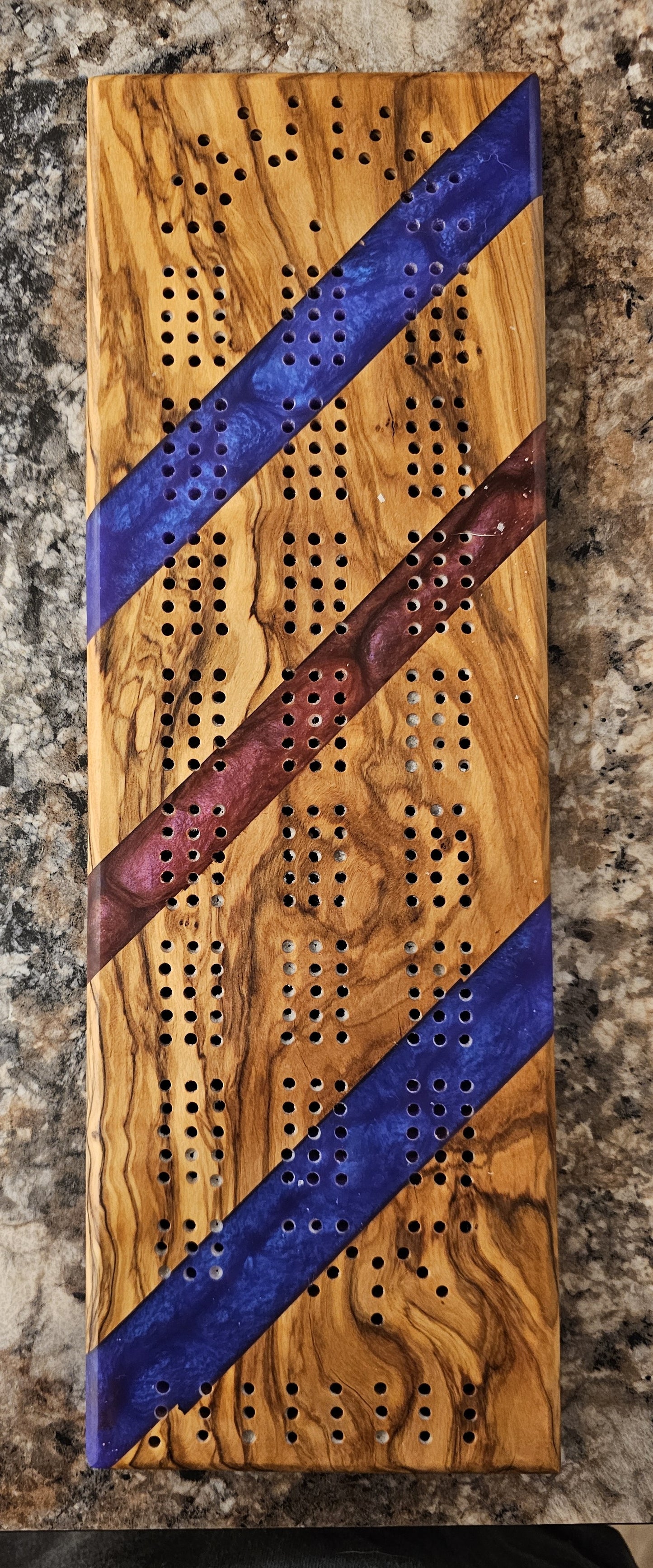 Cribbage Board - Olive / Dragon's Breath / Violet Blue